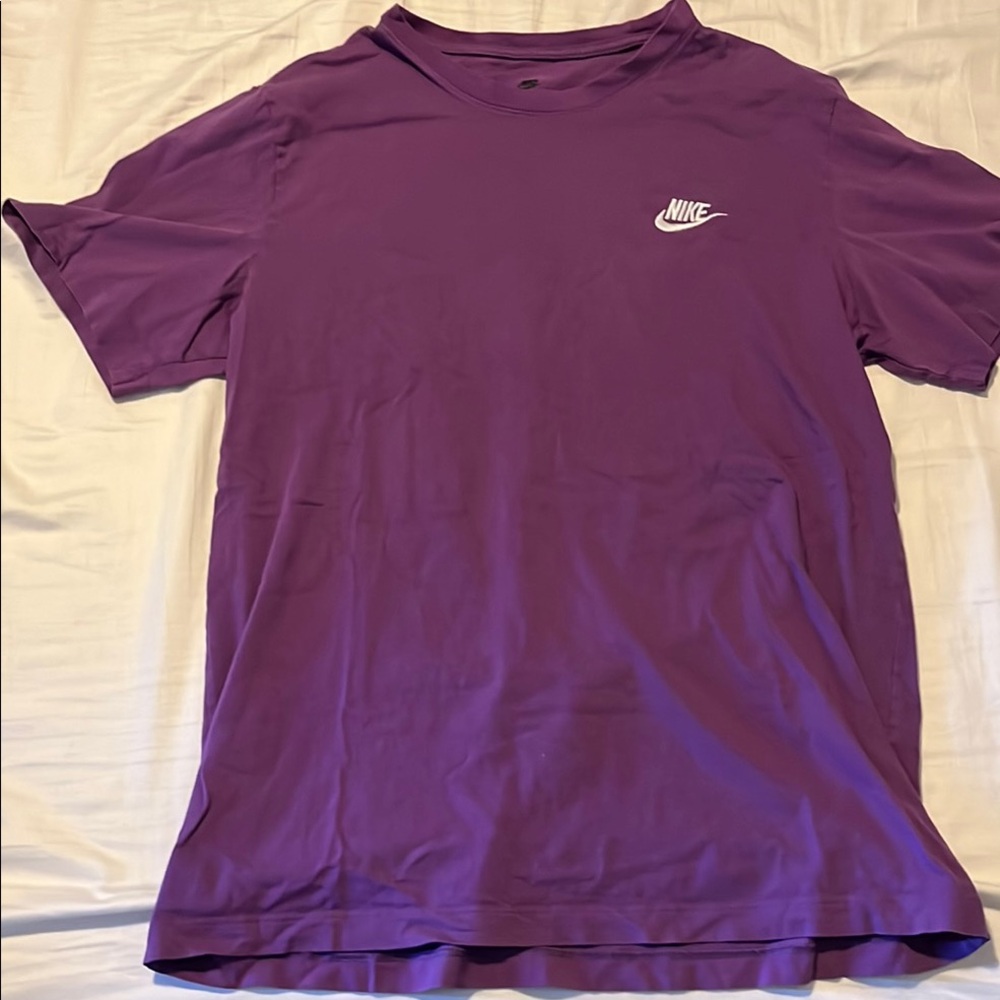 Nike Purple Short Sleeve Tee with Iconic Swoosh